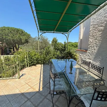 Prázdninový dům Maison De Campagne, Vue Nature & Alberes Montesquieu (Pyrenees-Orientales)
